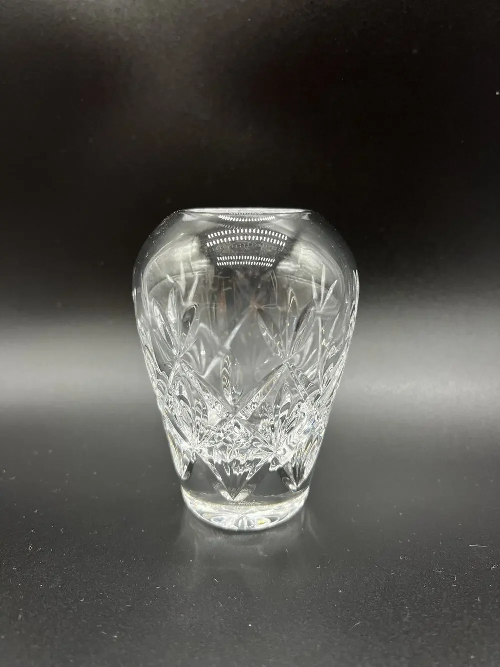Tiffany & Co Sybil Diamond Cut Crystal Bud Vase 4.25” Tall
